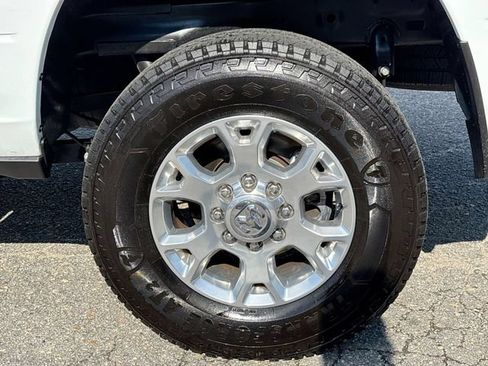 Used 2024 RAM 2500 Laramie w/ Safety Group AWD/4WD image 14