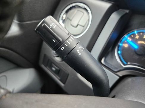 Used 2013 Ford F150 XLT w/ XTR Pkg image 19