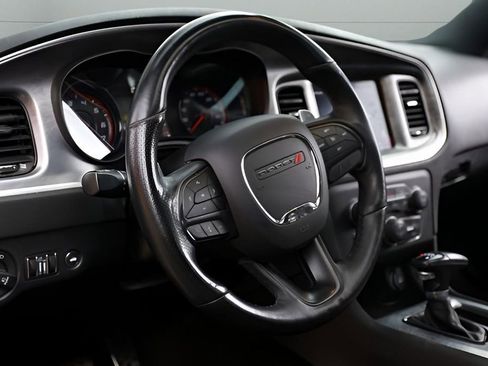 Used 2018 Dodge Charger R/T image 23
