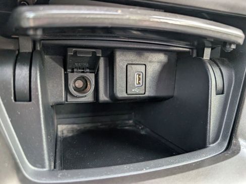 Used 2018 Honda Accord LX image 19