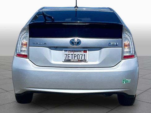Used 2014 Toyota Prius Prime Plug-In Hybrid FWD image 4