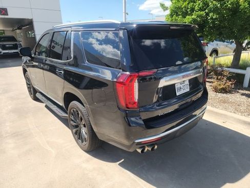 Used 2021 GMC Yukon Denali AWD/4WD image 3