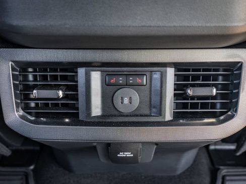 Used 2026 Ford F250 Platinum AWD/4WD image 43