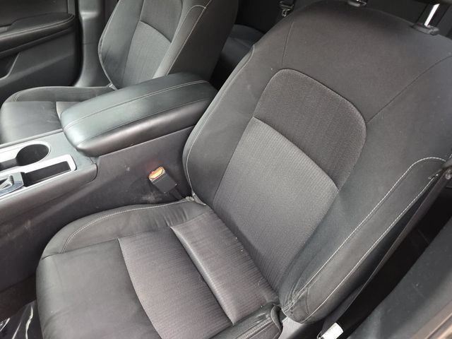 Used 2022 Nissan Altima 2.5 SV FWD image 12