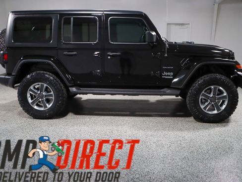 Used 2022 Jeep Wrangler Unlimited Sahara image 7