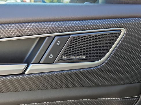 New 2026 Volkswagen Atlas Cross Sport SEL Premium R-Line image 16