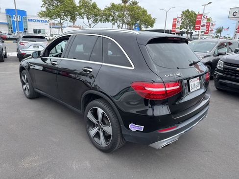 Used 2019 Mercedes-Benz GLC 350e 4MATIC image 17