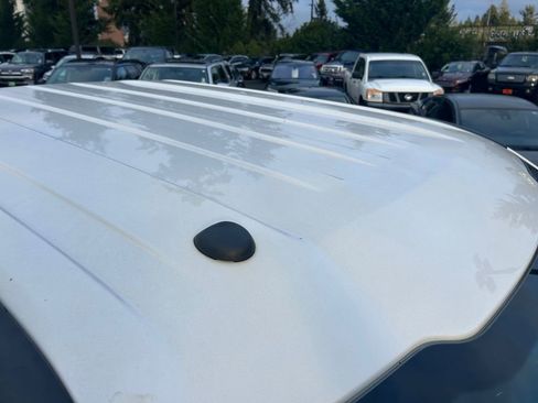 Used 2018 Ford F350 XLT w/ XLT Premium Package image 28