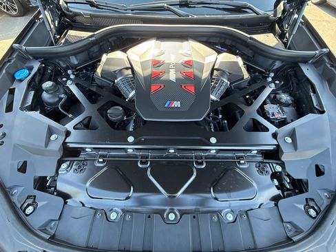 New 2026 BMW X5 M Competition w/ Executive Package AWD/4WD image 8