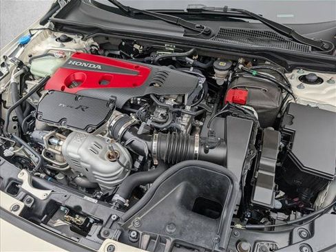 Used 2024 Honda Civic Type R image 19