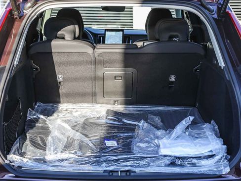 New 2026 Volvo XC60 T8 Plus w/ Protection Package image 25