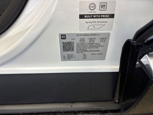 New 2025 Cadillac Lyriq Luxury image 39