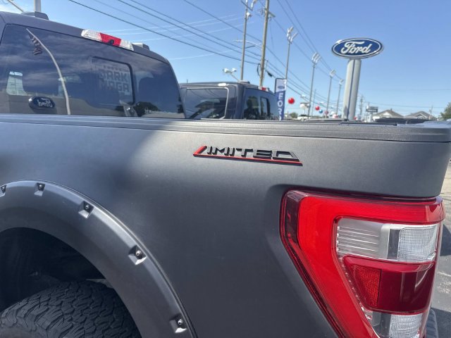 Used 2022 Ford F150 Lariat w/ Equipment Group 502A High AWD/4WD image 3