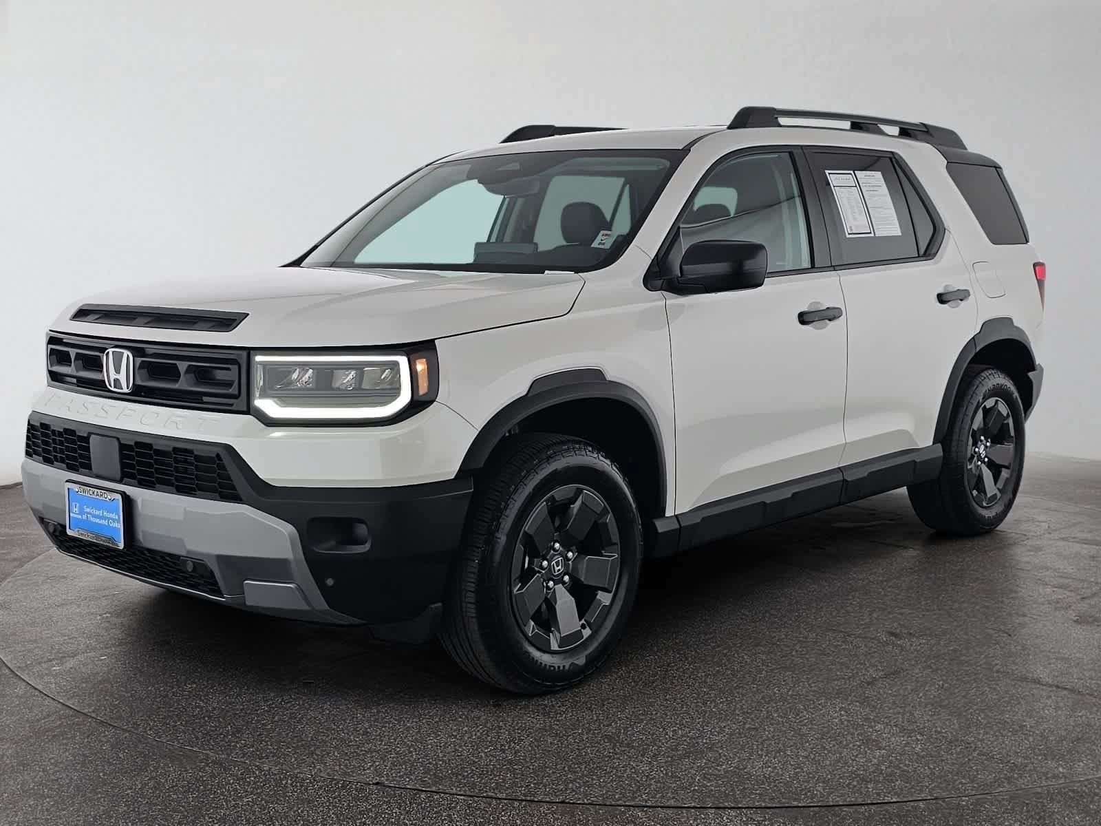 Certified 2026 Honda Passport RTL image 7
