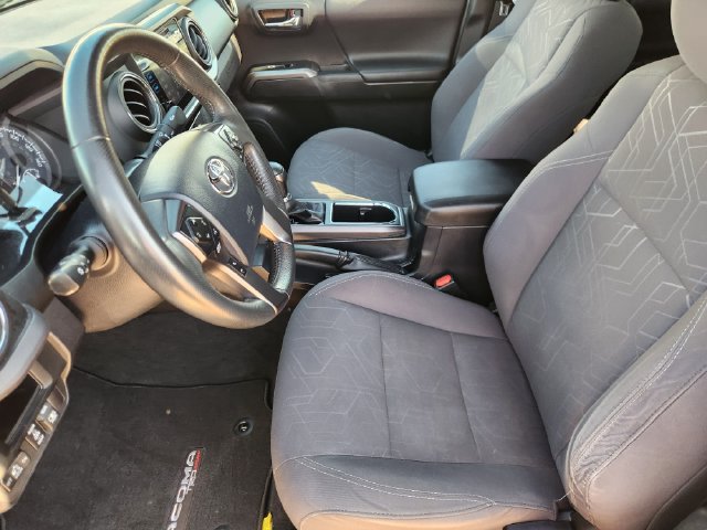 Certified 2017 Toyota Tacoma TRD Sport w/ Tow Package RWD image 13