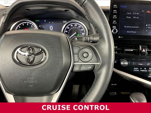 Used 2024 Toyota Camry XLE FWD image 12
