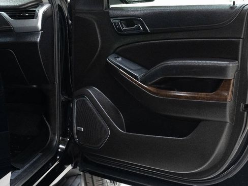 Used 2018 Chevrolet Tahoe LT RWD image 20