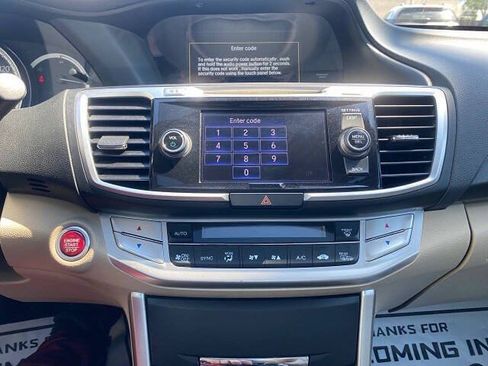 Used 2015 Honda Accord EX-L image 26