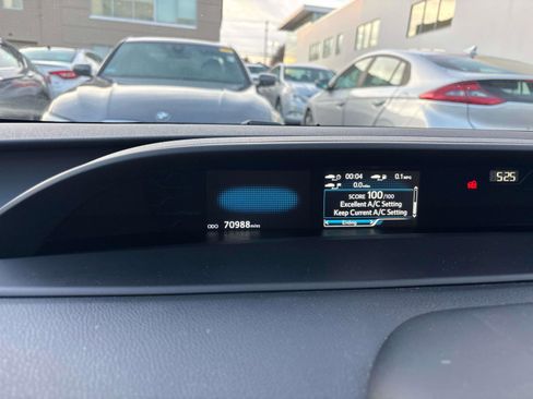 Used 2018 Toyota Prius Prime Premium w/ Carpet Mat Package image 22