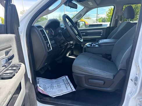 Used 2014 RAM 2500 SLT AWD/4WD image 25