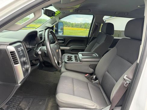 Used 2015 Chevrolet Silverado 2500 LT AWD/4WD image 21