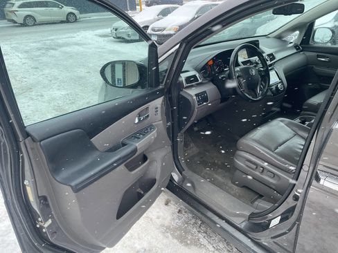 Used 2015 Honda Odyssey Touring image 8