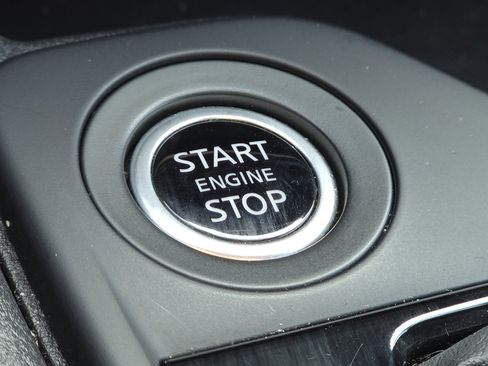 Used 2025 Nissan Sentra S FWD image 8