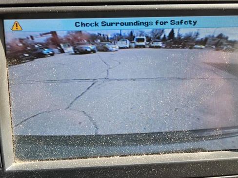 Used 2009 Chevrolet Suburban LTZ image 16