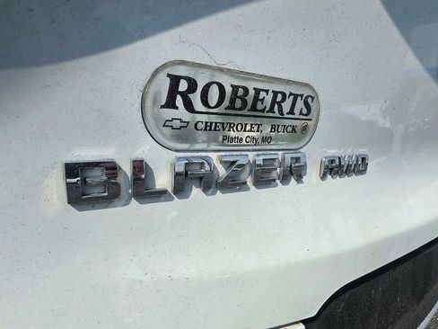 Used 2023 Chevrolet Blazer LT AWD/4WD image 13