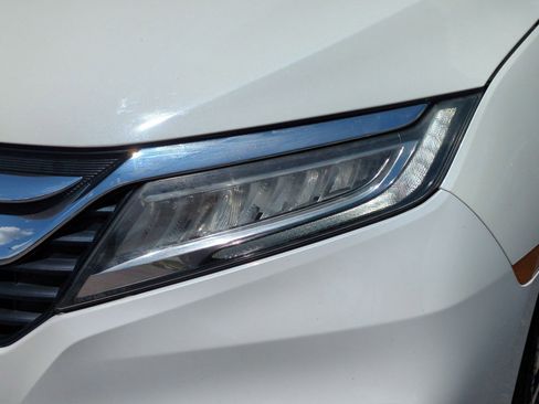 Used 2019 Honda Odyssey Elite image 9