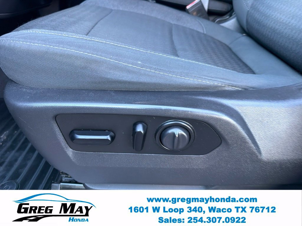 Used 2020 Chevrolet Silverado 1500 LT w/ Texas Edition RWD image 13