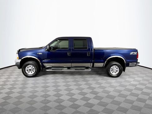 Used 2002 Ford F250 XLT AWD/4WD image 4