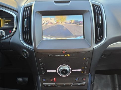 Used 2020 Ford Edge Titanium w/ Equipment Group 301A image 5