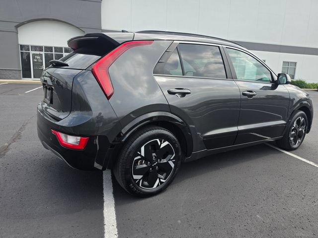 Used 2025 Kia Niro Wind w/ Wind Preserve Package FWD image 9