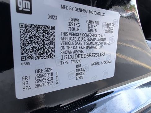 Used 2023 Chevrolet Silverado 1500 RST w/ Convenience Package II AWD/4WD image 29