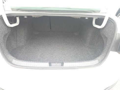 Used 2024 Volkswagen Jetta S image 28