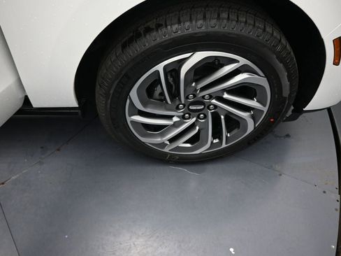 New 2025 Lincoln Navigator L Reserve image 41