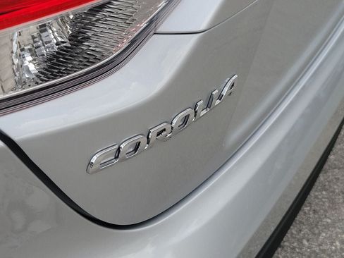 Used 2024 Toyota Corolla LE FWD image 6