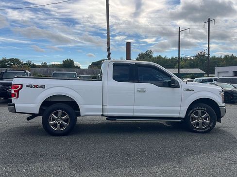 Used 2019 Ford F150 XLT w/ Equipment Group 302A Luxury image 6