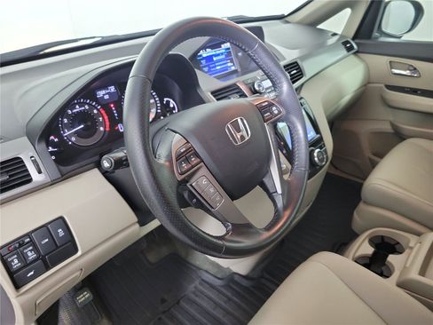 Used 2016 Honda Odyssey EX-L image 19