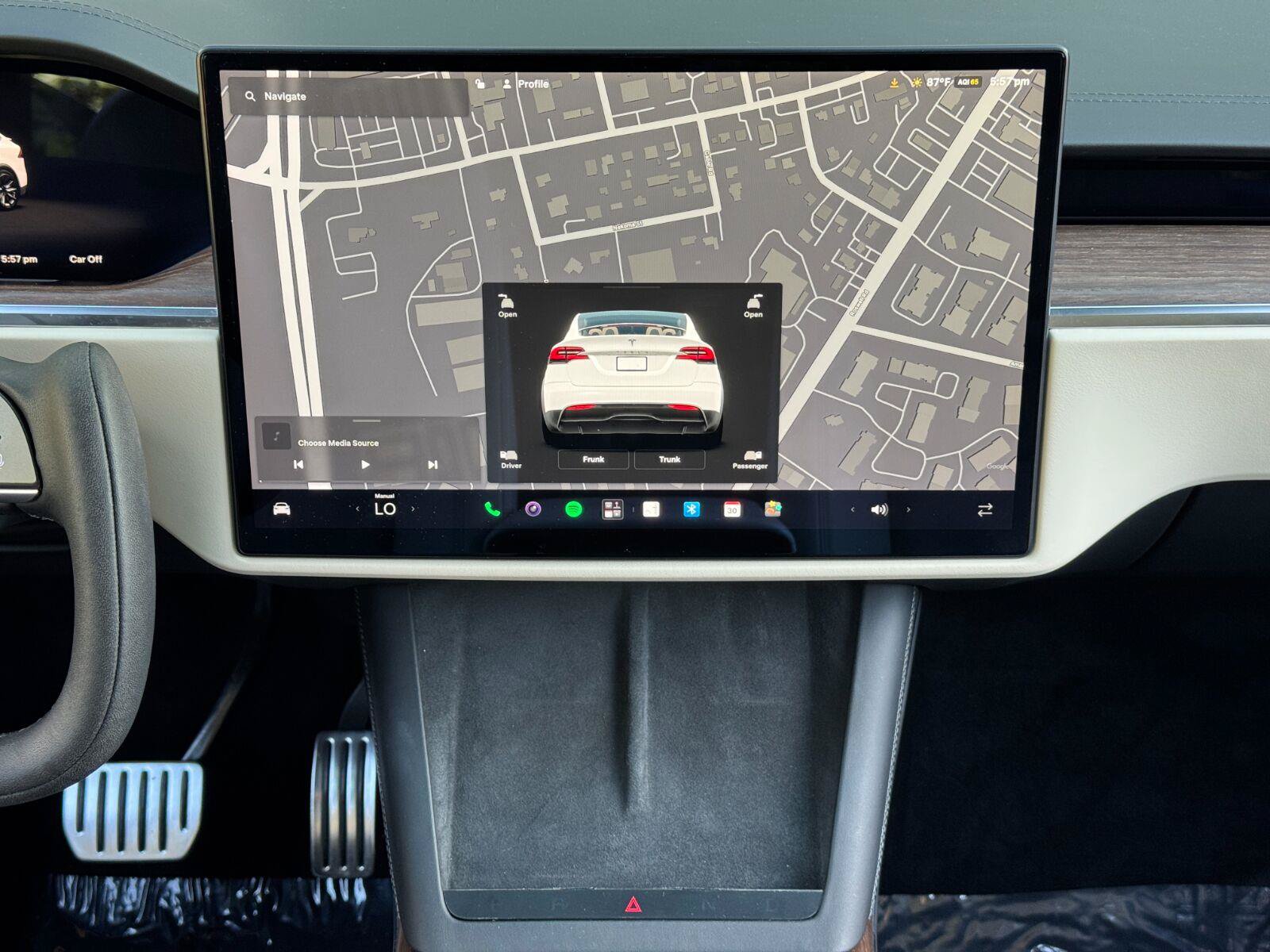 Used 2022 Tesla Model X AWD/4WD image 21