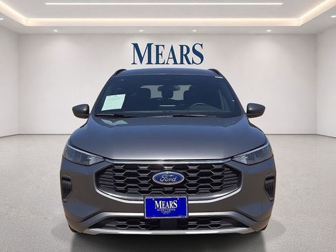 Used 2023 Ford Escape ST-Line FWD image 8