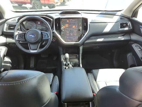 Used 2024 Subaru Ascent Limited w/ Technology Package AWD/4WD image 7