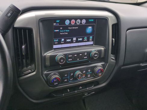 Used 2018 Chevrolet Silverado 1500 LT w/ Texas Edition image 10