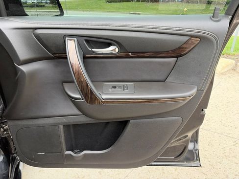Used 2016 GMC Acadia Denali AWD/4WD image 24