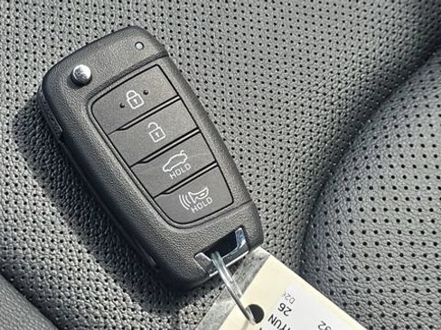 Used 2023 Kia Sportage EX FWD image 32