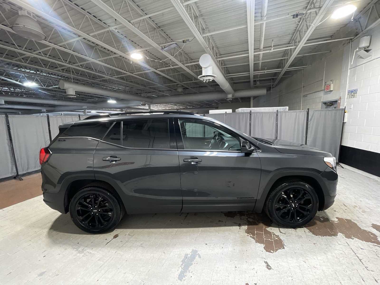 Used 2020 GMC Terrain SLE w/ Driver Convenience Package AWD/4WD image 27