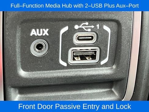 New 2025 Jeep Gladiator Mojave w/ Convenience Group image 12