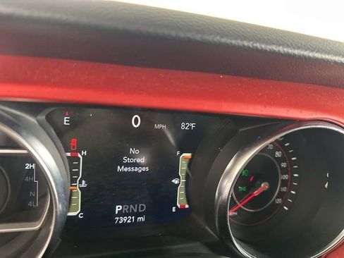 Used 2021 Jeep Gladiator Rubicon image 12