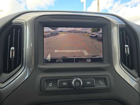 Used 2025 Chevrolet Silverado 1500 Custom Trail Boss w/ Turbomax Blackout Package image 28